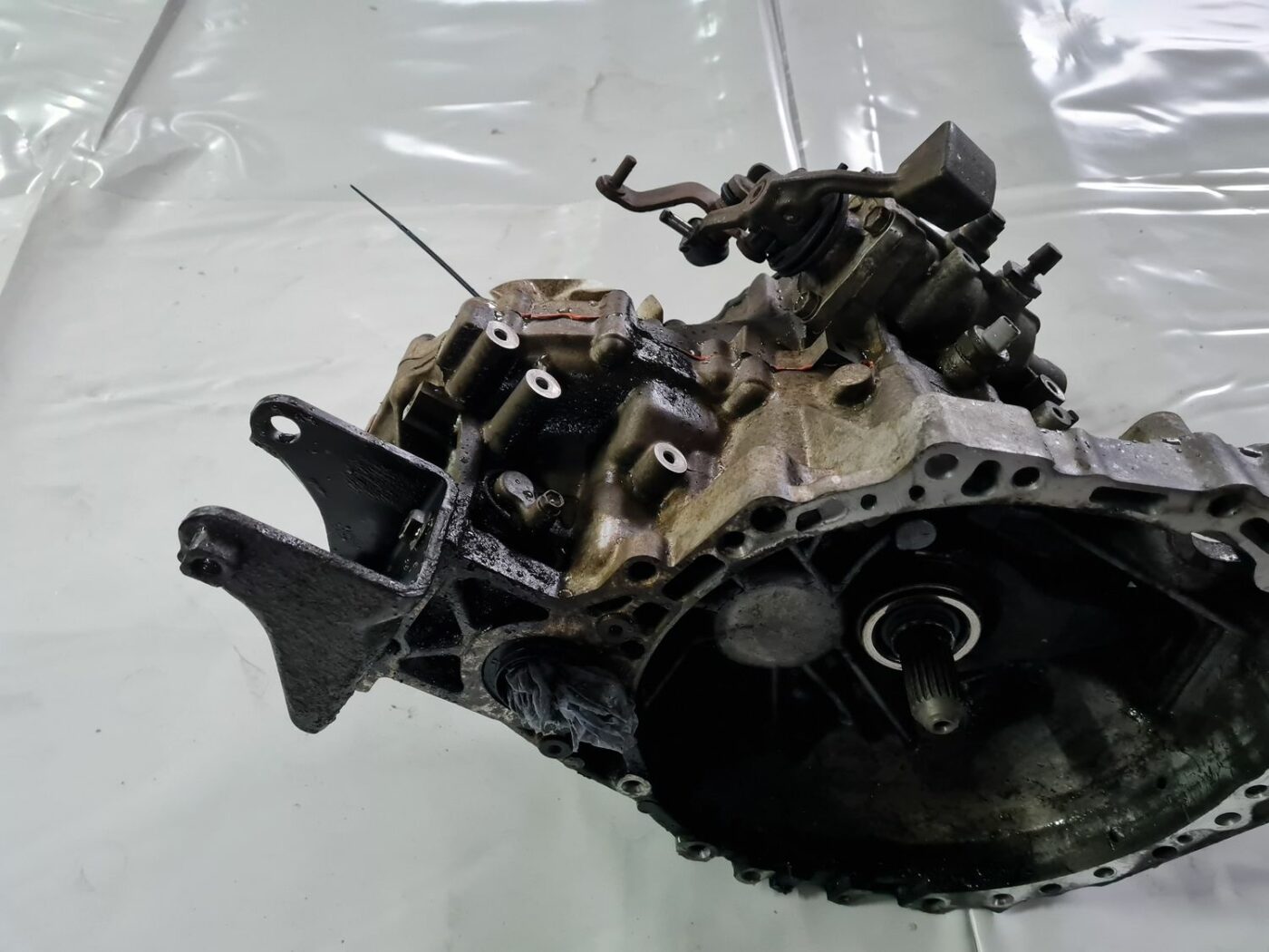 Mehāniska pārnesumkārba priekš TOYOTA COROLLA VERSO 2003 2 Mehāniska pārnesumkārba priekš TOYOTA COROLLA VERSO 2003