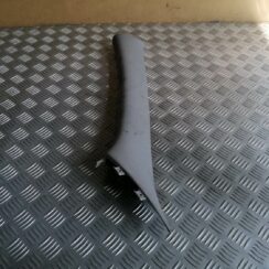 Priekšējas salona statnes apdare priekš VOLVO C30 2008 SILVER