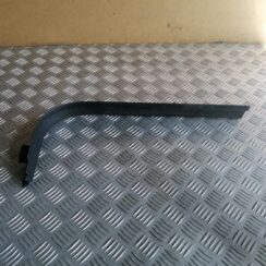 Sliekšņa priekšēja laba uzlika (salonā) priekš VOLVO C30 2008 SILVER