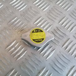 Radiatora vāks priekš HONDA ACCORD 2007 YR562P