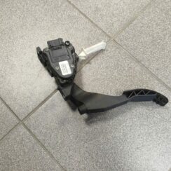 Gāzes pedālis priekš VW NEW BEETLE 2001