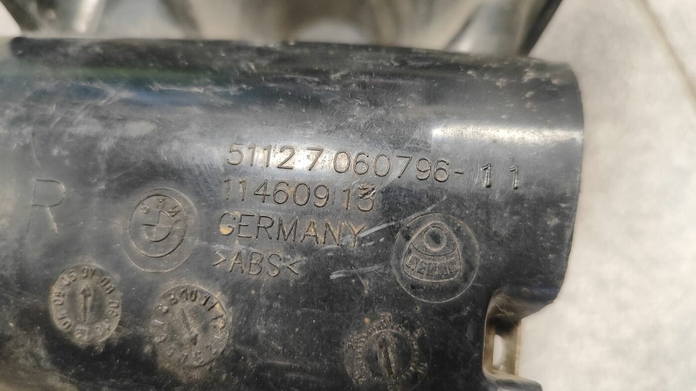 Aizmugurējā spārna un bufera stiprinājums priekš BMW 525D E61 2007 TOURING BLACK