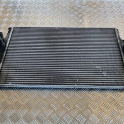 Interkūleris priekš VOLVO V70 2002 ASHGOLD