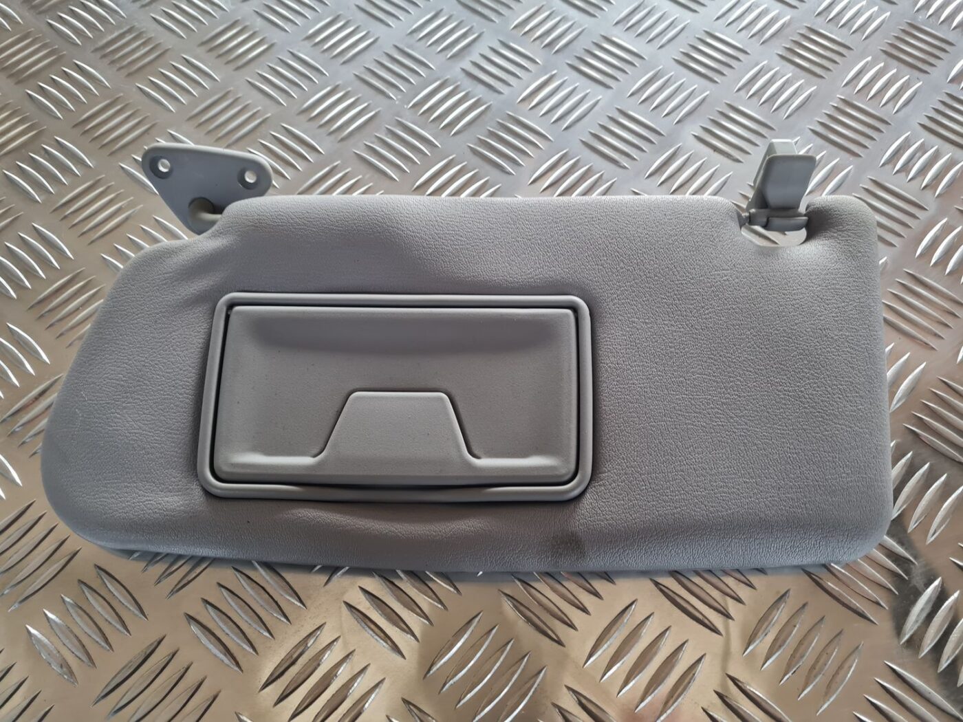 Saules aizsargs priekš MITSUBISHI LANCER 2006