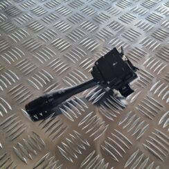 Pagrieziena rādītāju slēdzis priekš MITSUBISHI LANCER 2006