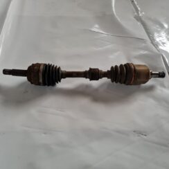 Pusass priekšējā kreisā priekš MITSUBISHI LANCER 2006