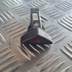 Trauksmes poga priekš VOLVO V70 2003 SILVER