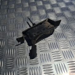 Priekšēja luktura tīrīšanas mehānisms priekš VOLVO V70 2003 SILVER