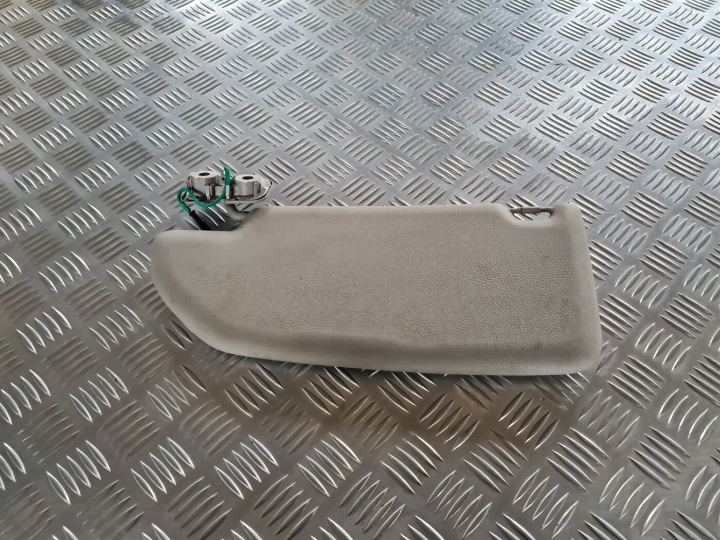 Saules aizsargs priekš VOLVO V70 2003 SILVER