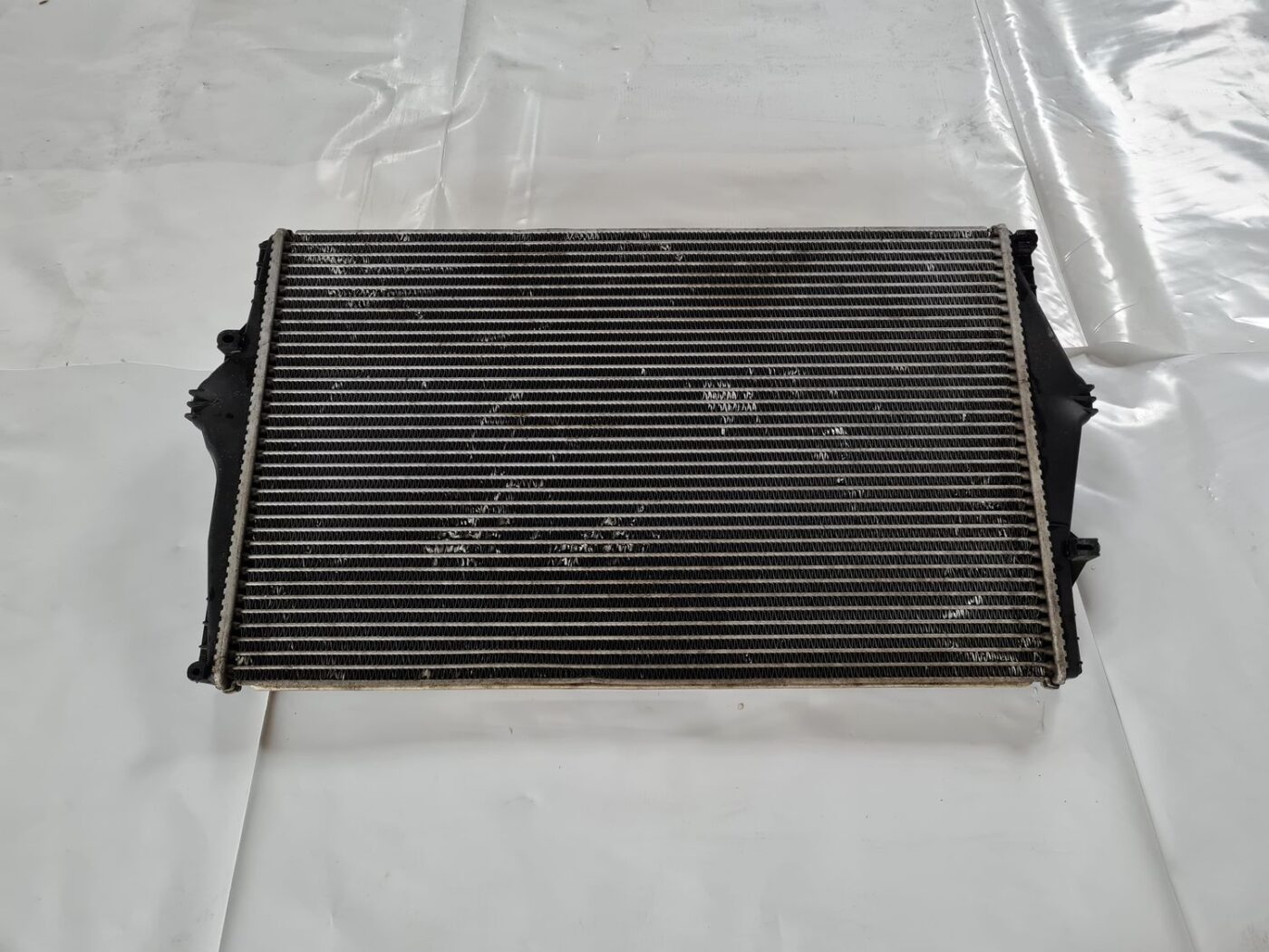 Interkūleris priekš VOLVO V70 2003 SILVER 3 Interkūleris priekš VOLVO V70 2003 SILVER