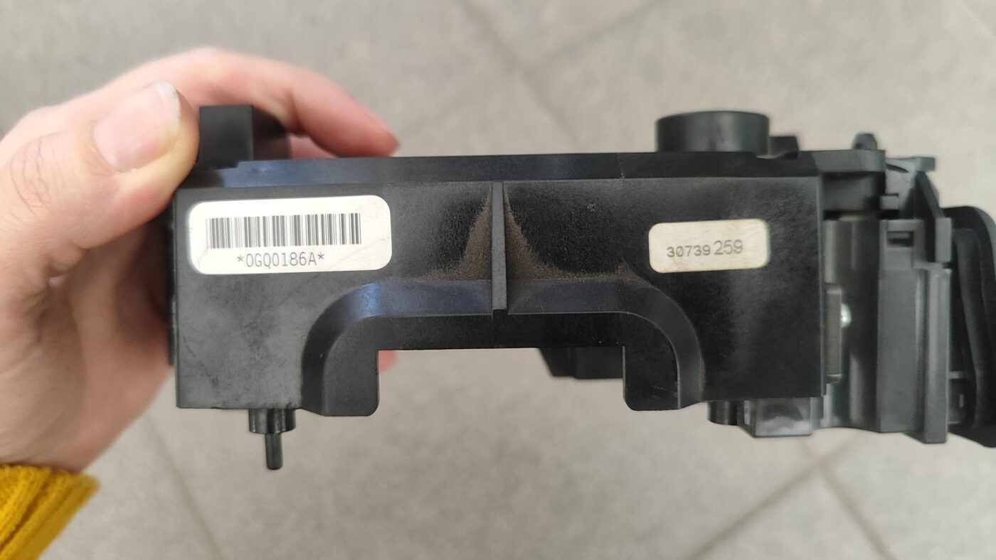 Stikla tīrītāja slēdzis priekš VOLVO XC70 2004