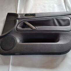 Priekšējo labo durvju apdare priekš VW PASSAT 2004 UNIVERSAL GREY