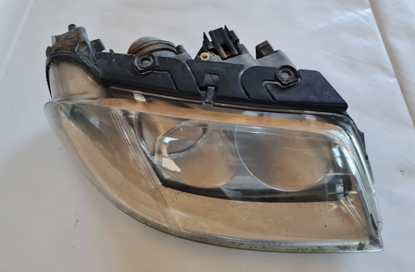 Priekšējais labais lukturis priekš VW PASSAT 2004 UNIVERSAL GREY