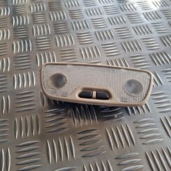 Aizmugurējo sēdvietu apgaismojums priekš VOLVO S60 2008