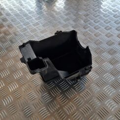 Drošinātāju kārbas korpusa vāks priekš VOLVO S60 2008