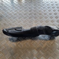 Gaisa filtra korpusa caurule priekš VOLVO S60 2008