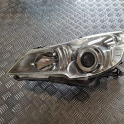 Priekšējais kreisais lukturis priekš SUBARU LEGACY 2010