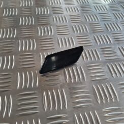 Lukturu mazgātāja sprauslas vāks priekš SUBARU LEGACY 2010