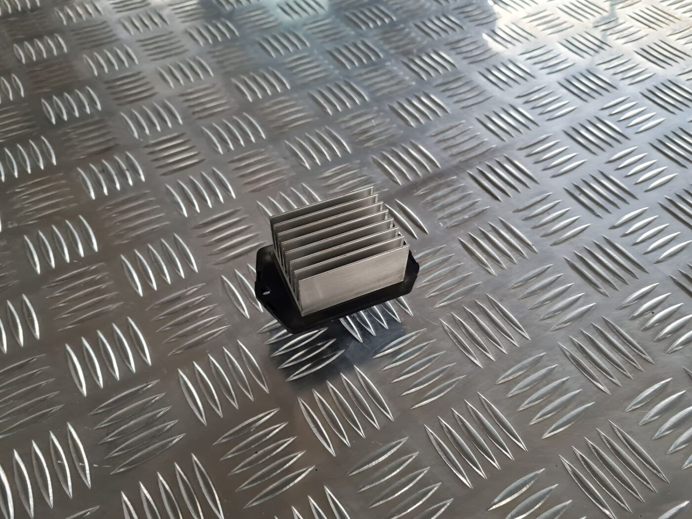 Salona ventilatora rezistors priekš SUBARU LEGACY 2010