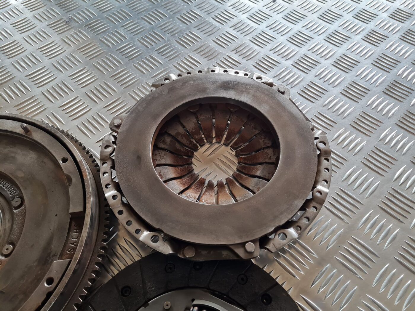 Sajūga komplekts priekš SUBARU LEGACY 2010