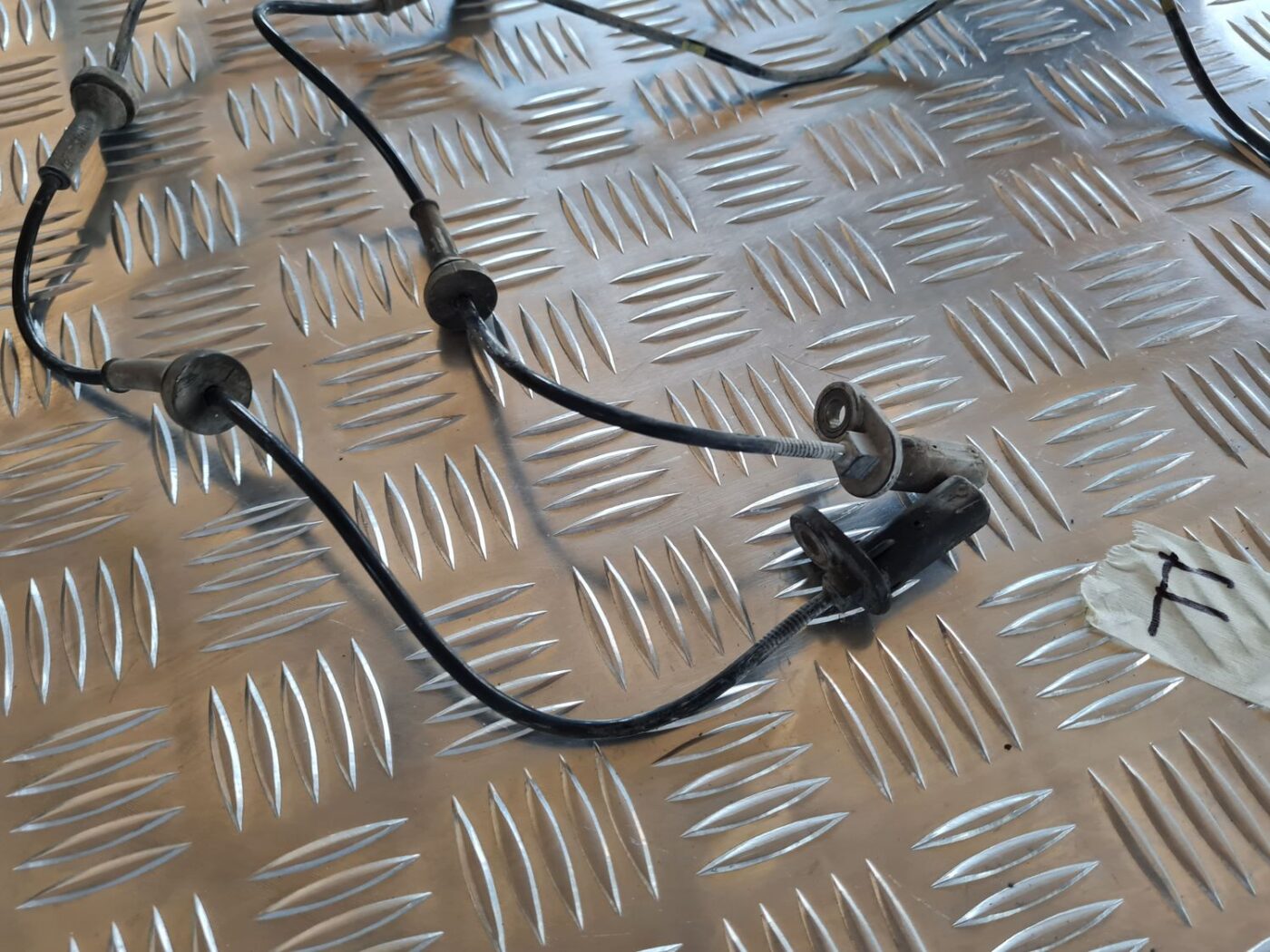 ABS devējs priekš VOLVO V70 2006