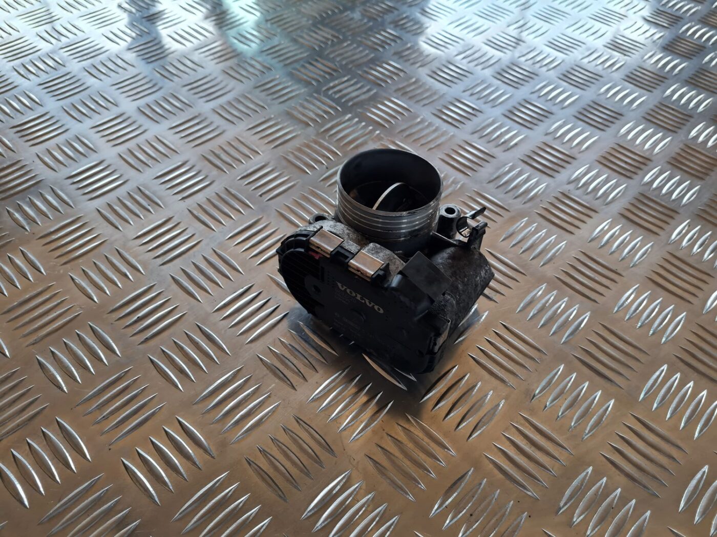 Droseļvārsts priekš VOLVO V70 2006