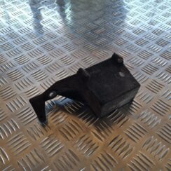 Dzinēja spilvens priekš VOLVO V70 2006