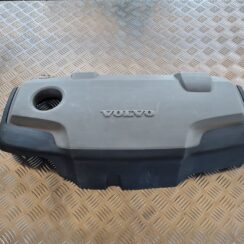Dzinēja dekoratīvais vāks priekš VOLVO V70 2006