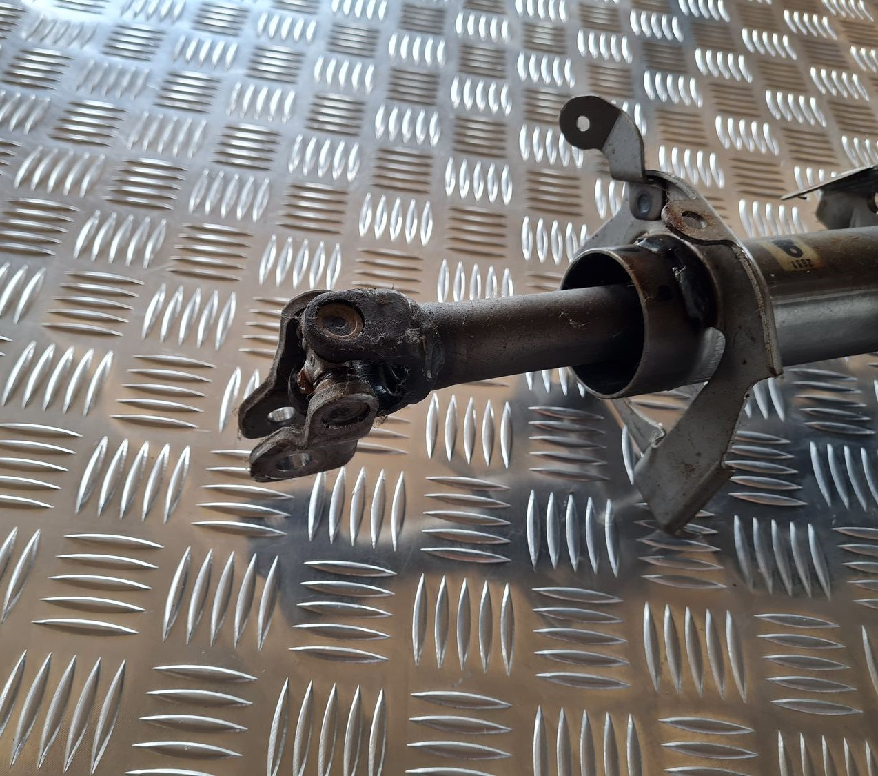 Stūres statne priekš NISSAN X-TRAIL 2002 6 Stūres statne priekš NISSAN X-TRAIL 2002