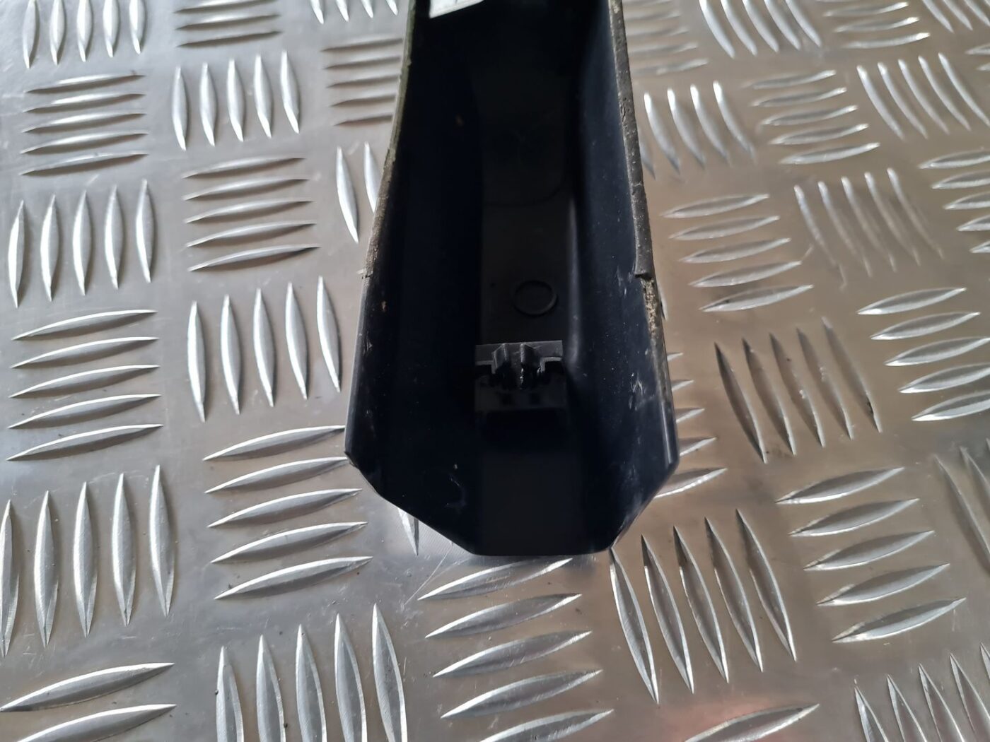 Jumta reliņu uzlika priekš NISSAN X-TRAIL 2002 3 Jumta reliņu uzlika priekš NISSAN X-TRAIL 2002