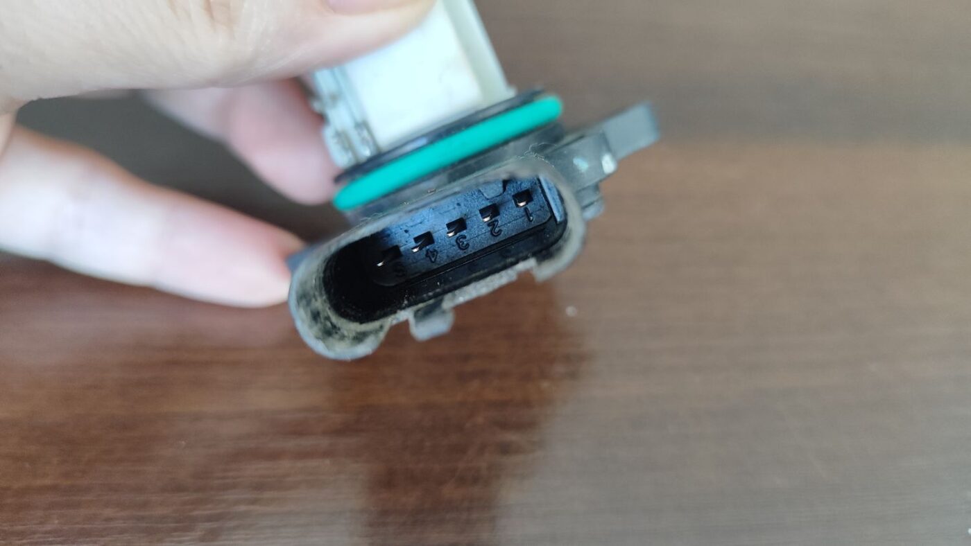 Gaisa plūsmas mērītājs priekš BMW 525 E60 2006 OLIVE