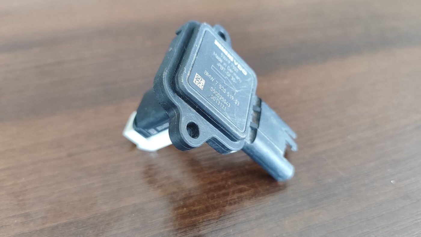 Gaisa plūsmas mērītājs priekš BMW 525 E60 2006 OLIVE