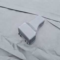 Drošinātāju kārbas korpusa vāks priekš TOYOTA COROLLA VERSO 2005