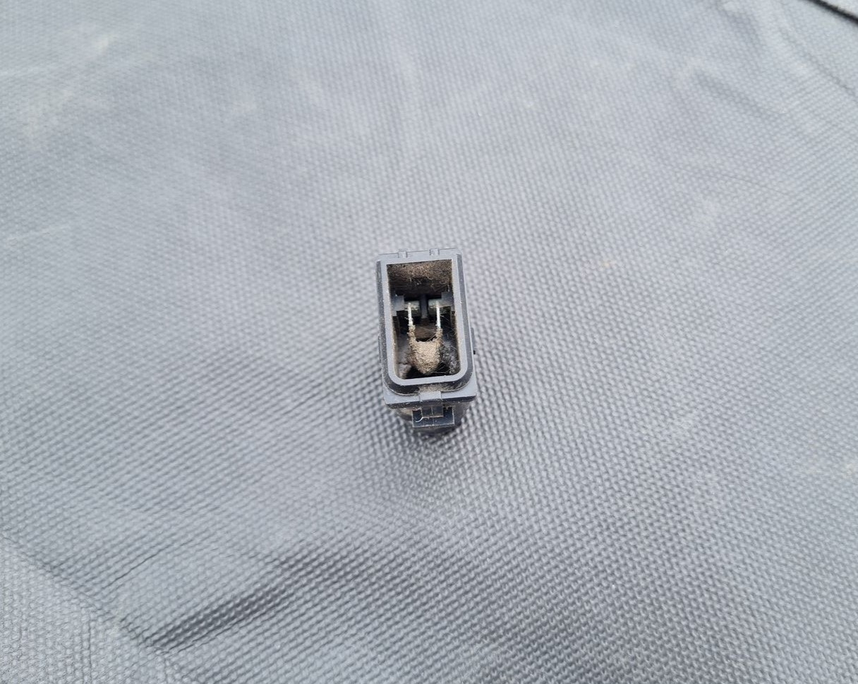 Temperatūras devejs priekš TOYOTA COROLLA VERSO 2005 4 Temperatūras devejs priekš TOYOTA COROLLA VERSO 2005