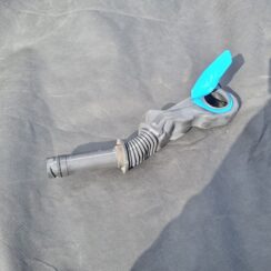 Mazgātāja šķidruma tvertnes uzpildīšanas caurule priekš AUDI A6 AVANT 2007 QUATTRO