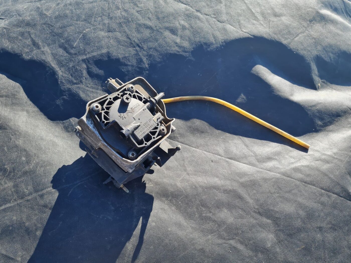 Degvielas filtra korpuss priekš CITROEN PICASSO 2007 1 Degvielas filtra korpuss priekš CITROEN PICASSO 2007