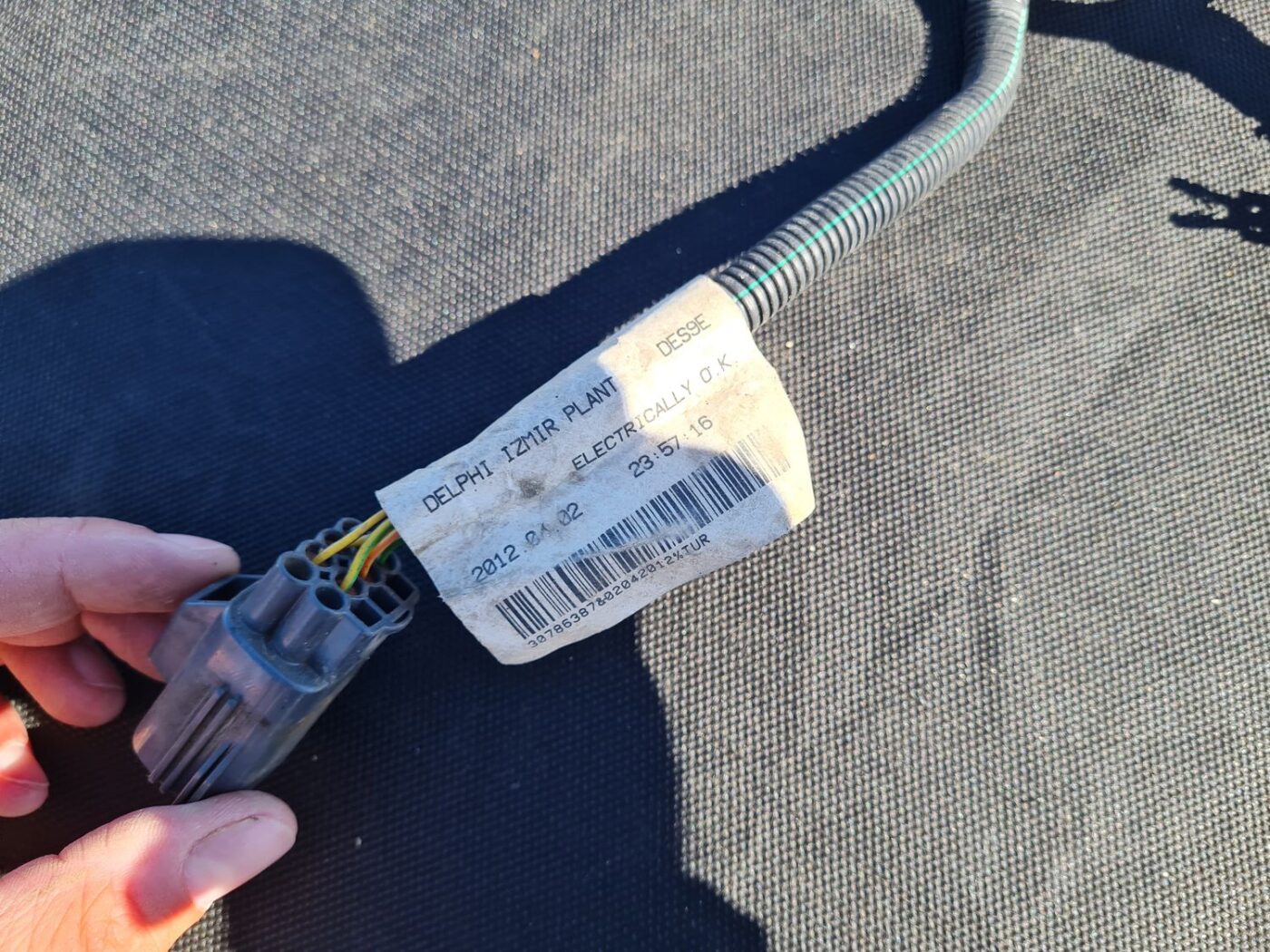 Pārkošanas devēju vads priekš VOLVO V60 2012 2 Pārkošanas devēju vads priekš VOLVO V60 2012