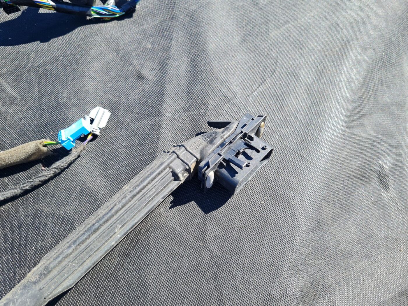 Durvju vadi priekš VOLVO V60 2012