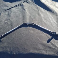 Radiatora kronšteins priekš BMW 525 E60 2006 BLACK