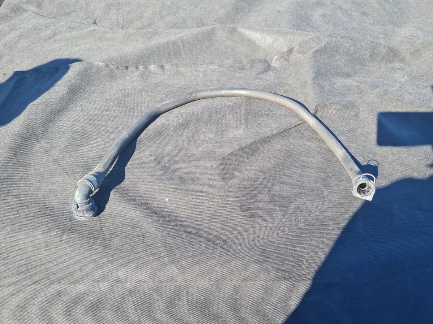 Dzesēšanas caurule priekš BMW 525D E61 2007 TOURING BLACK