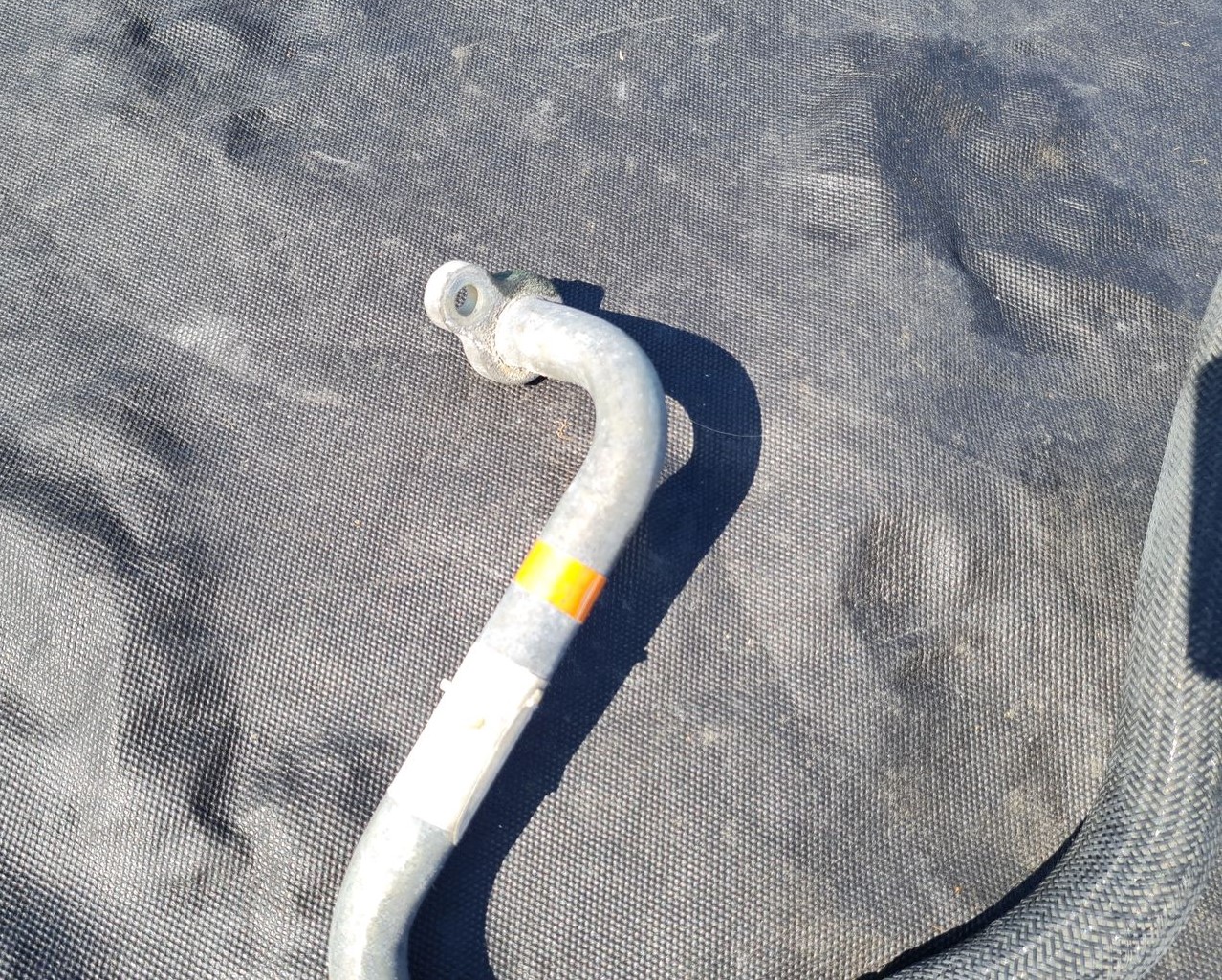 Gaisa kondicioniera caurule priekš VOLVO S40 2007