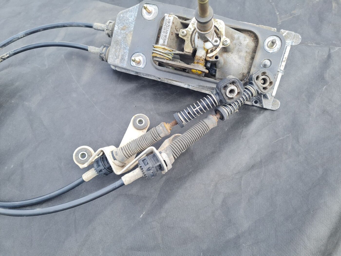 Ātrumu pārslēgšanas slēdzis priekš VW POLO 2005 2 Ātrumu pārslēgšanas slēdzis priekš VW POLO 2005