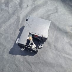 Pozitīva elektrovada klemma priekš OPEL ASTRA J 2011