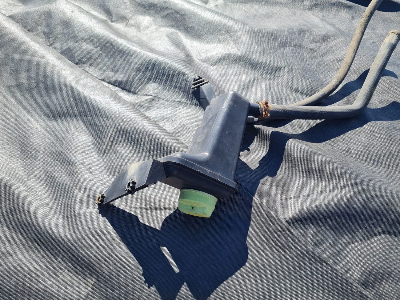 Stūres pastiprinātāja tvertne priekš VW PASSAT 2000 BLUE