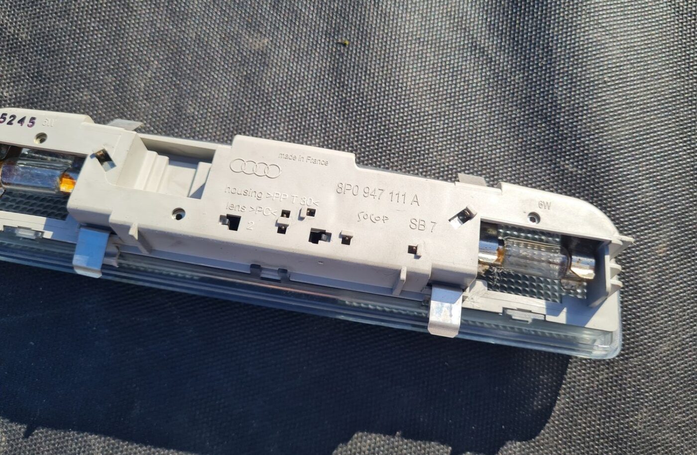 Aizmugurējo sēdvietu apgaismojums priekš AUDI A4 AVANT 2005