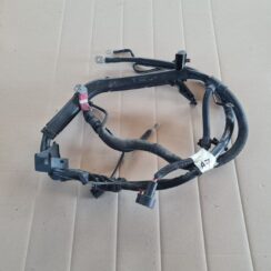 Pozitīva elektrovada klemma priekš AUDI A7 2011 SPORTBACK