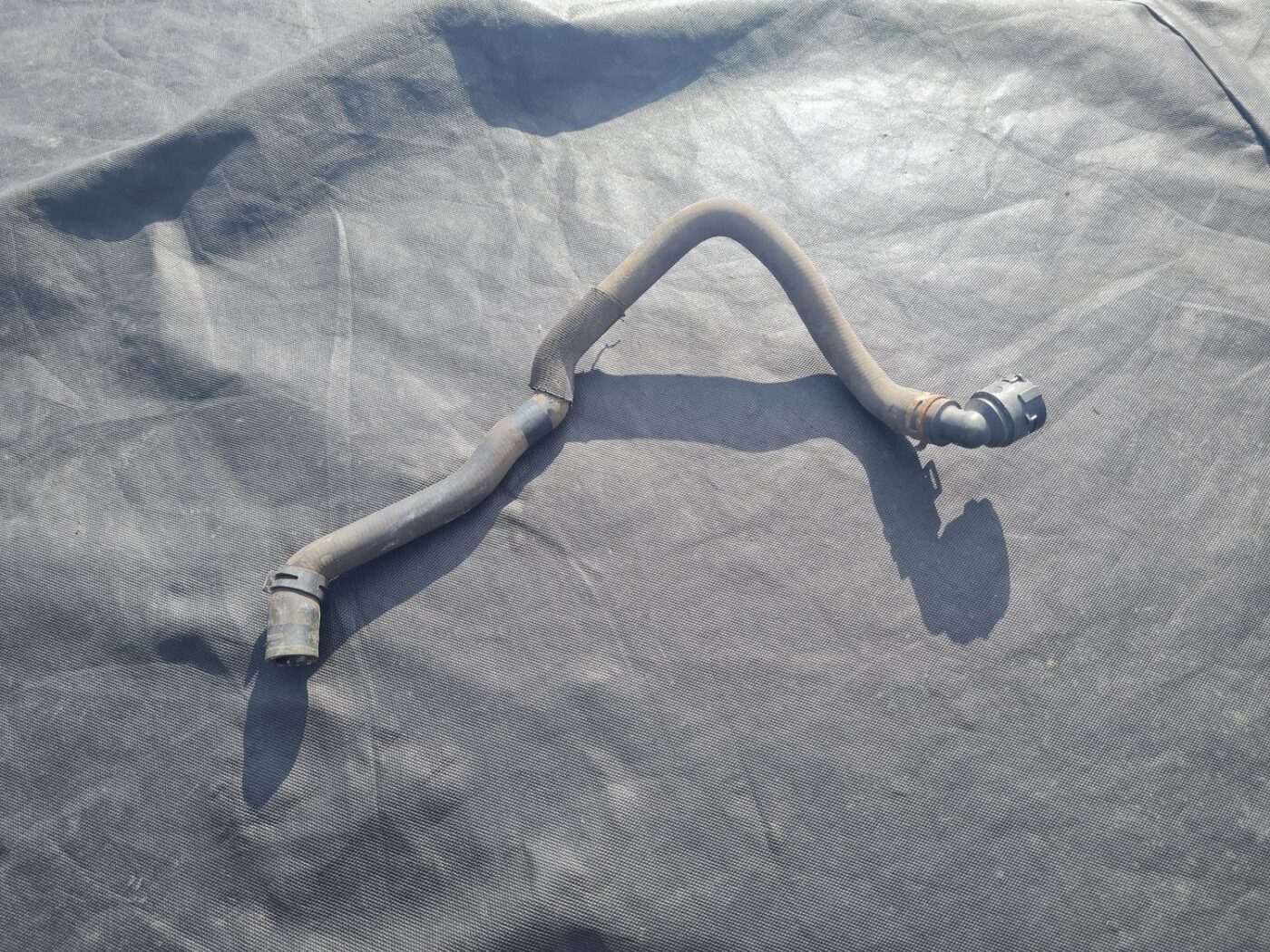 Dzesēšanas caurule priekš VW GOLF VARIANT 2012 1 Dzesēšanas caurule priekš VW GOLF VARIANT 2012