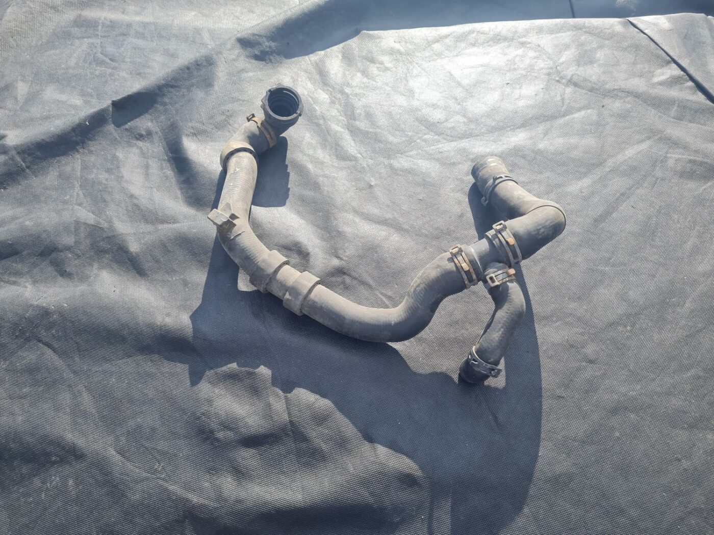 Dzesēšanas caurules priekš VW GOLF VARIANT 2012