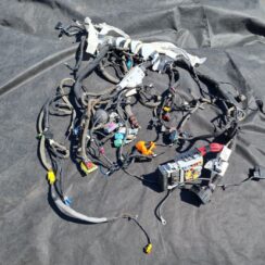 Dzinēja vadi priekš OPEL ASTRA J 2012