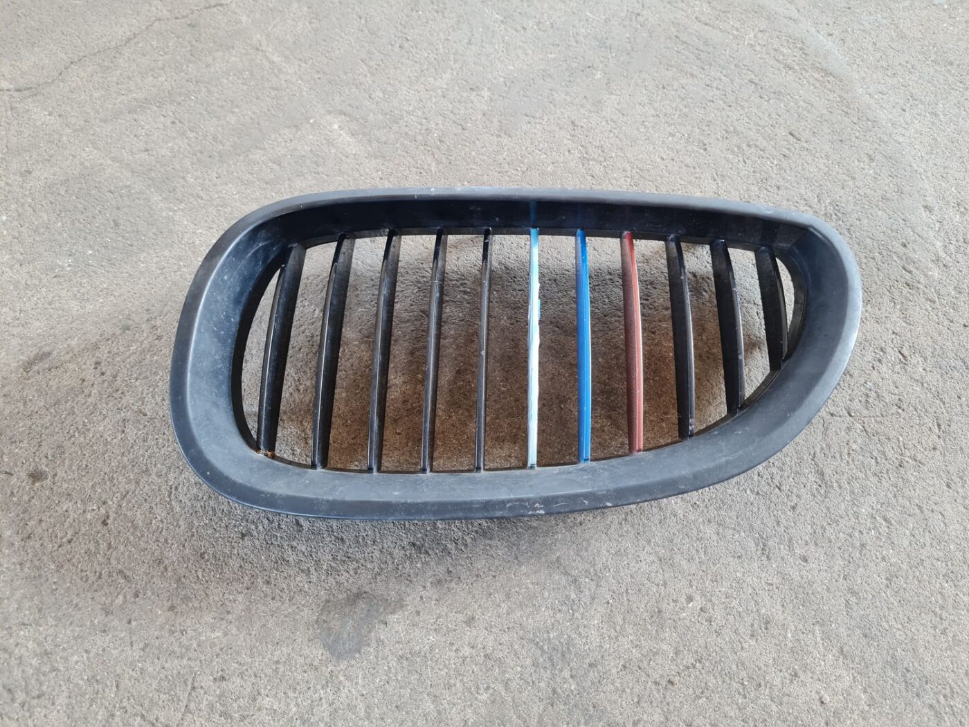 Bufera reste priekš BMW 530D E61 2006 TOURING BLUE